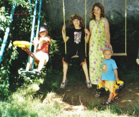 Thomas,ma soeur amandine,moi,et simon